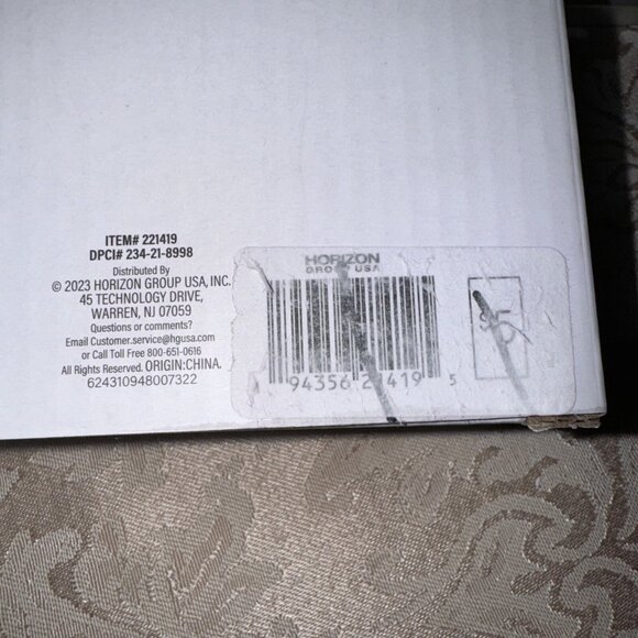 Target Easter Bullseye Rabbit Spring White Ceramic Bunny Plant Stand Figural - Picture 8 of 8